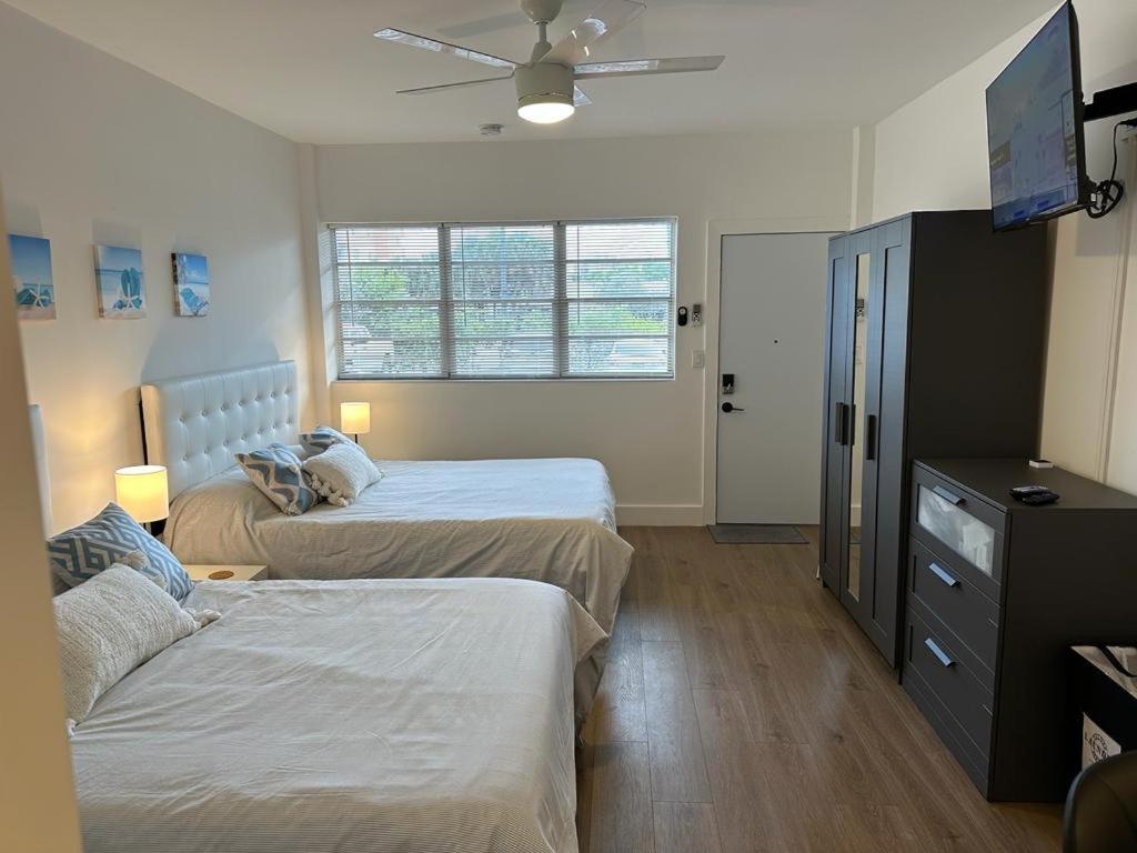 Moderno Departamento Estudio Miami Apartment Hallandale Beach Bagian luar foto