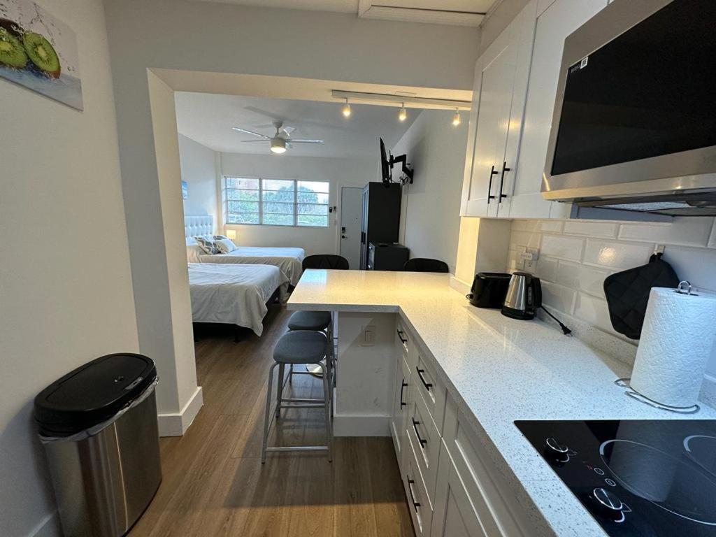 Moderno Departamento Estudio Miami Apartment Hallandale Beach Bagian luar foto