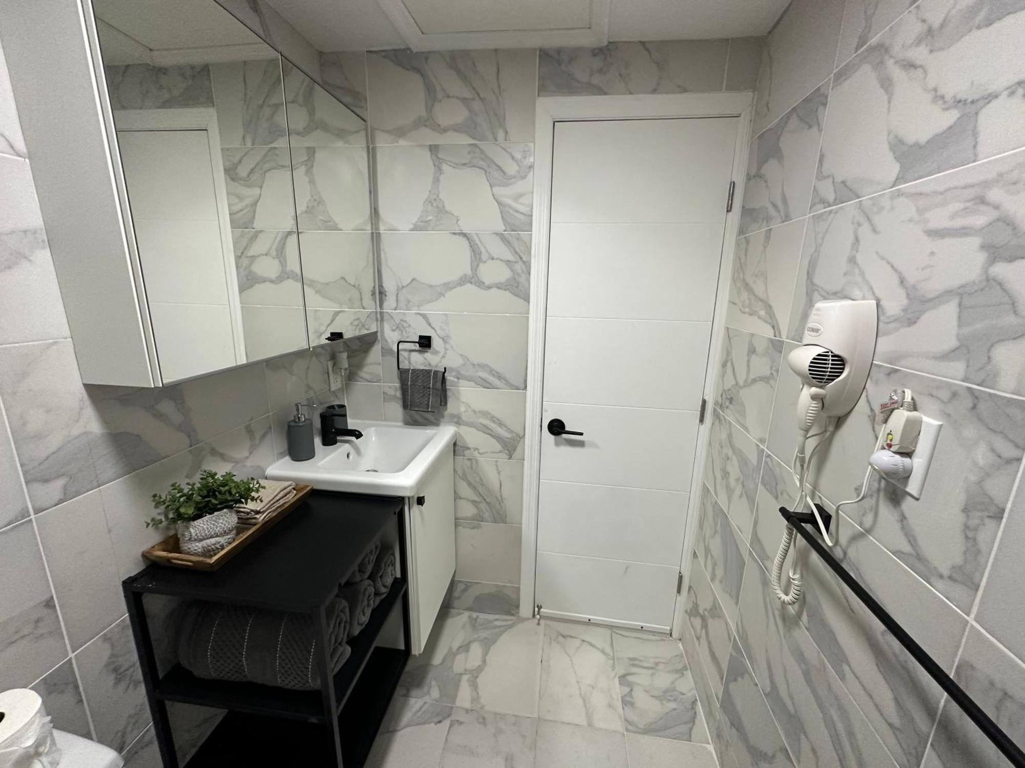 Moderno Departamento Estudio Miami Apartment Hallandale Beach Bagian luar foto